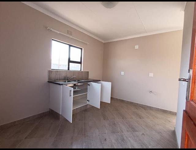 3 BEDROOM HOUSE FOR SALE IN QUEENSTOWN CENTRAL